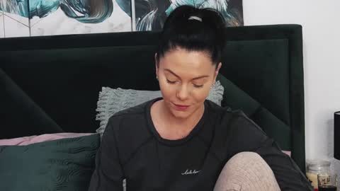 tanyaGrey online show from 12/29/24, 08:11