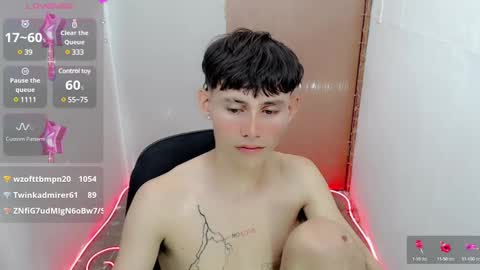 Snapshot of tanjiro_cute chatting on 01/05/25, 08:22 Andres online show from 01/05/25, 08:22