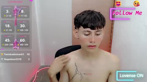 Snapshot of tanjiro_cute chatting on 01/09/25, 09:16 Andres online show from 01/09/25, 09:16
