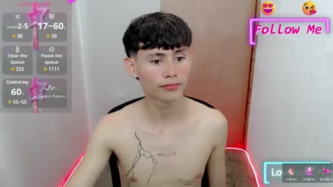 Snapshot of tanjiro_cute chatting on 01/10/25, 03:29 Andres online show from 01/10/25, 03:29