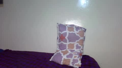 Snapshot of tannia004 chatting on 12/12/24, 09:58 tania online show from 12/12/24, 09:58