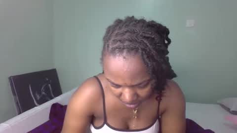 Snapshot of tannia004 chatting on 01/05/25, 01:36 tania online show from 01/05/25, 01:36