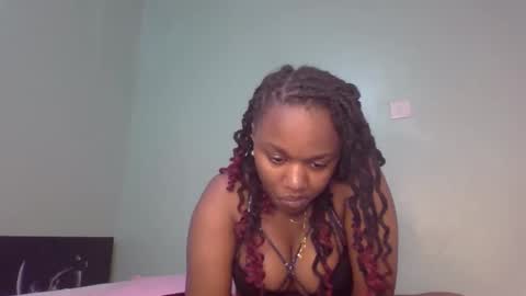 Snapshot of tannia004 chatting on 01/10/25, 07:11 tania online show from 01/10/25, 07:11