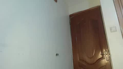 tania online show from 12/03/25, 09:35