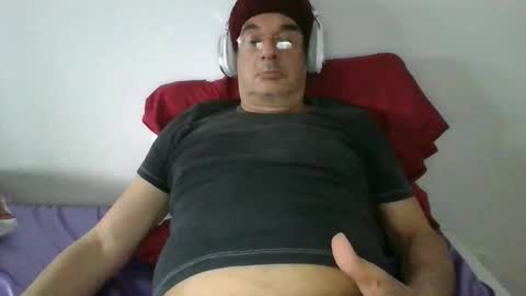 Snapshot of tantriceye chatting on 04/18/26, 11:47 tantriceye online show from 04/18/26, 11:47