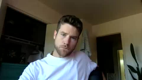 Dr. Love online show from 10/14/25, 02:07