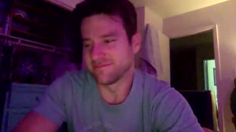 Dr. Love online show from 11/17/25, 02:06