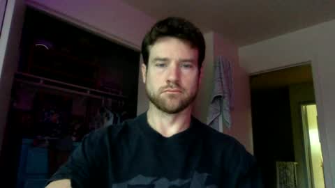 Snapshot of tantrichealing chatting on 06/12/26, 12:26 Dr. Love online show from 06/12/26, 12:26