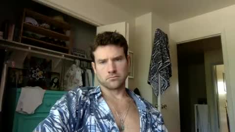 Snapshot of tantrichealing chatting on 07/20/26, 05:15 Dr. Love online show from 07/20/26, 05:15