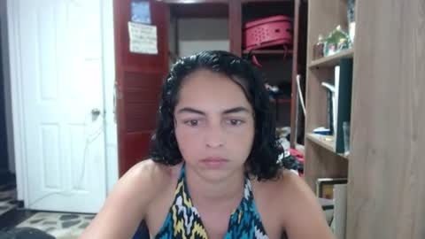 Snapshot of tantricroots chatting on 06/16/26, 08:22 Angeline Follow online show from 06/16/26, 08:22