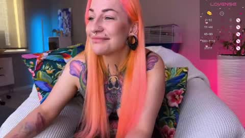 Snapshot of tanya_acid chatting on 05/02/26, 04:39 Tanya acid online show from 05/02/26, 04:39