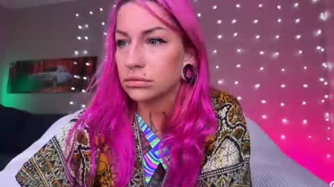 Snapshot of tanya_acid chatting on 07/03/26, 07:48 Tanya acid online show from 07/03/26, 07:48