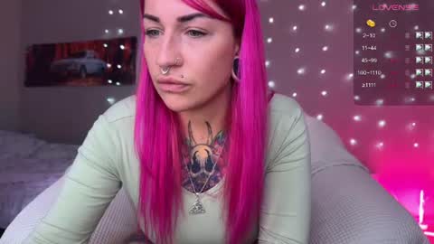 Snapshot of tanya_acid chatting on 07/14/26, 09:14 Tanya acid online show from 07/14/26, 09:14