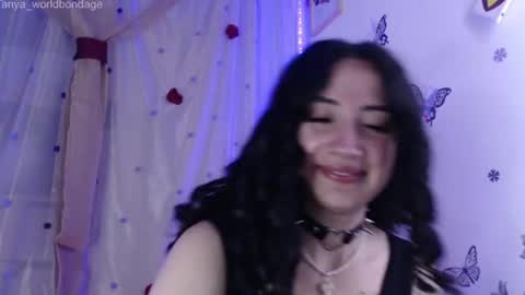 Snapshot of tanya_worldbondage chatting on 07/06/26, 01:02 tanya online show from 07/06/26, 01:02