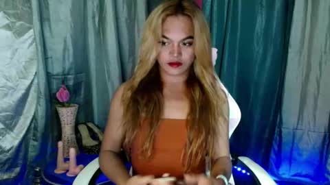 Snapshot of tanyabels_thenaughtyone chatting on 04/19/26, 12:26 tanyabels_thenaughtyone online show from 04/19/26, 12:26