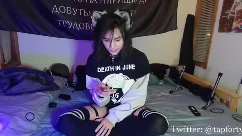 tap_forty online show from 12/14/25, 04:29