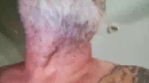 Snapshot of tap_water_drinking chatting on 09/11/25, 05:02 rad online show from 09/11/25, 05:02