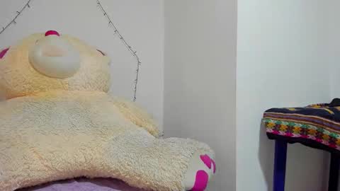 Tara online show from 03/10/26, 10:48