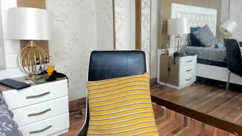 Tara online show from 12/20/24, 05:57