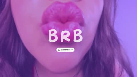 Snapshot of tarataylorr chatting on 07/09/26, 02:37 Tara online show from 07/09/26, 02:37