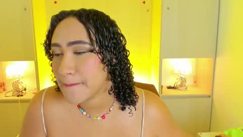  T A R A  online show from 10/31/25, 04:13