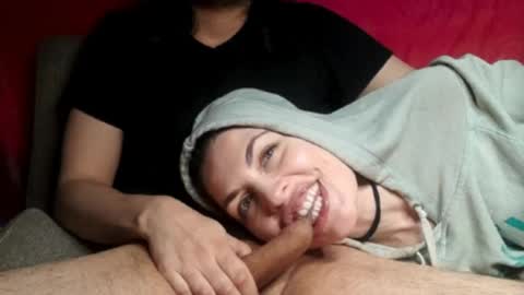 Snapshot of tarian_xxx chatting on 12/04/24, 09:40 T J online show from 12/04/24, 09:40