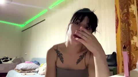 Snapshot of tariewig chatting on 08/02/26, 06:39 Leila online show from 08/02/26, 06:39