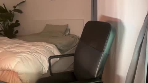 tarquit8 online show from 03/22/26, 06:55