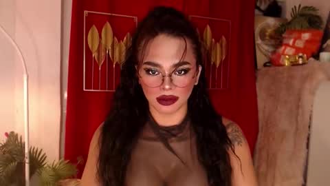 tashaa online show from 11/12/25, 12:49