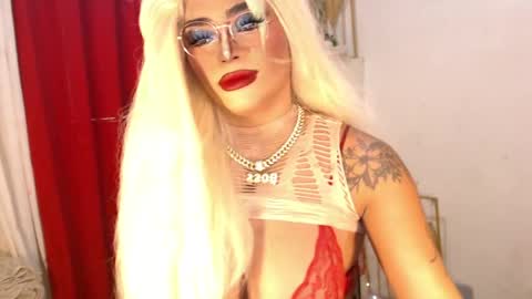 Snapshot of tasha_goddess chatting on 05/20/26, 05:24 tashaa online show from 05/20/26, 05:24