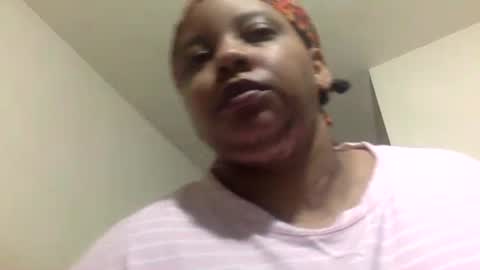 Snapshot of tasha_sky chatting on 05/08/26, 07:08 tasha_sky online show from 05/08/26, 07:08
