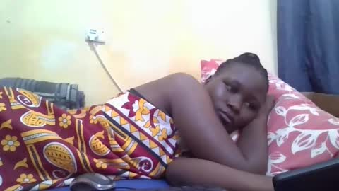 tashacute20 online show from 04/01/26, 08:15