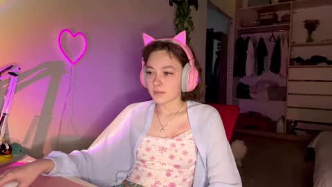 Darlin online show from 02/18/26, 10:06