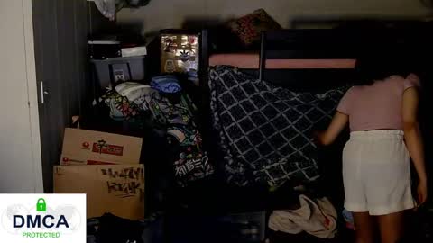 Snapshot of tashakai chatting on 01/03/25, 05:42 TashaKai online show from 01/03/25, 05:42