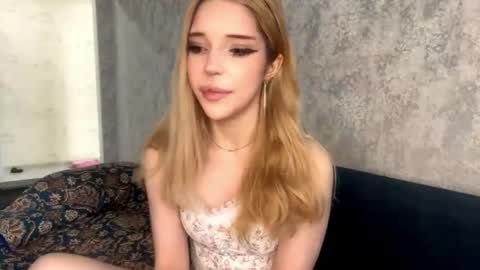 Viola online show from 04/19/26, 08:24