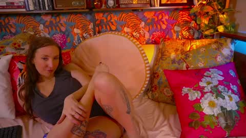 Vivian  Clark online show from 03/30/26, 03:02