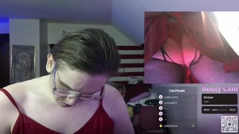 Snapshot of tasteflavored_femboy chatting on 02/24/25, 01:21 Taste online show from 02/24/25, 01:21