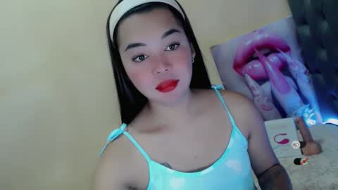 Snapshot of tastefully_yours chatting on 10/19/25, 07:47 Ms Lendy Versa 3 online show from 10/19/25, 07:47