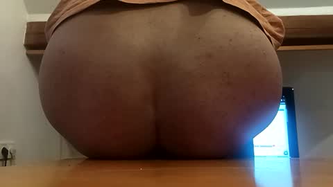 ass to fuck online show from 10/09/25, 03:10