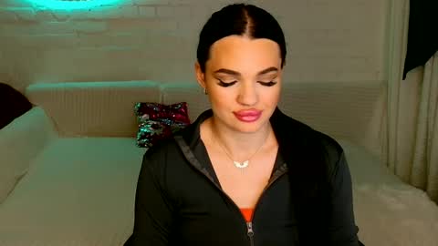 tasty_babyy online show from 12/01/24, 08:09