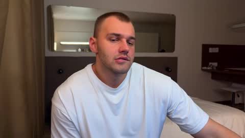 My shows 2100500 UTC3 online show from 09/16/25, 06:53