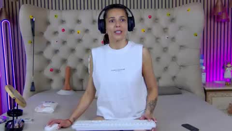 Snapshot of tastypatricia chatting on 05/06/26, 09:36 TastyPatricia online show from 05/06/26, 09:36