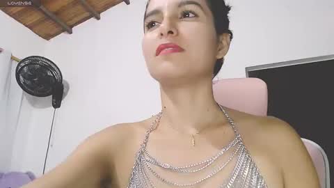 tatabebe online show from 01/15/26, 02:27