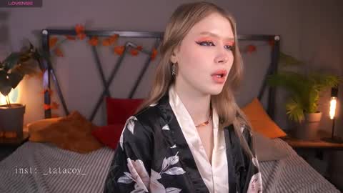 TataCoy online show from 11/26/25, 02:51