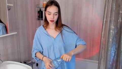 Snapshot of tate_angel chatting on 03/02/25, 06:08 Tate online show from 03/02/25, 06:08