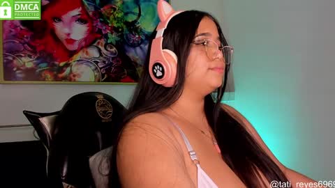 Snapshot of tati_reyes chatting on 01/04/25, 04:11 Tatiana --- Schedule Monday to Sundays 800 to 200 UTC-5 online show from 01/04/25, 04:11