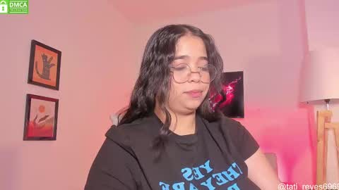Snapshot of tati_reyes chatting on 09/10/25, 01:44 Tatiana --- Schedule Monday to Sundays 800 to 200 UTC-5 online show from 09/10/25, 01:44