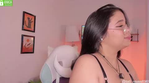 Snapshot of tati_reyes chatting on 09/28/25, 02:00 Tatiana --- Schedule Monday to Sundays 800 to 200 UTC-5 online show from 09/28/25, 02:00