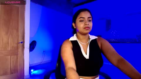 Snapshot of tatiana1004 chatting on 03/09/25, 05:33 tatiana1004 online show from 03/09/25, 05:33