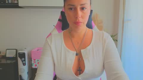 Snapshot of tatiana2224 chatting on 02/05/26, 08:41 tatiana2224 online show from 02/05/26, 08:41